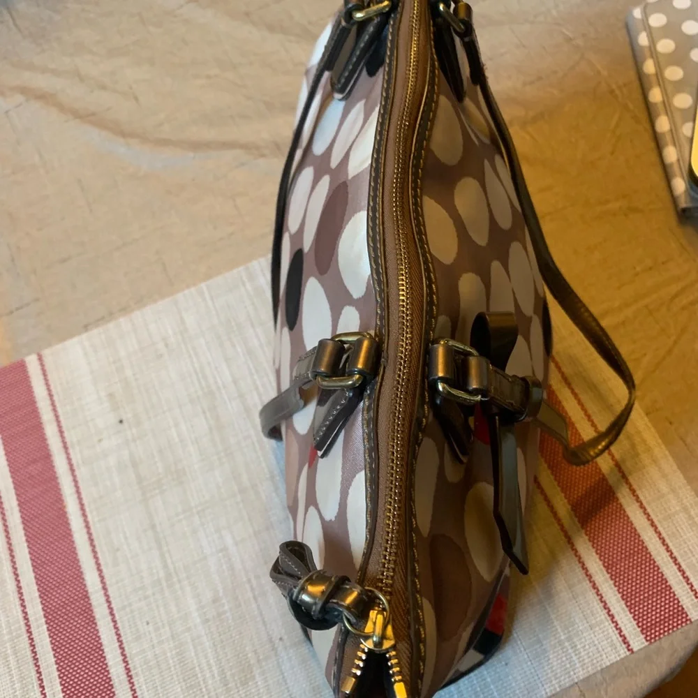 Coach Handbag - Picture 6 of 8